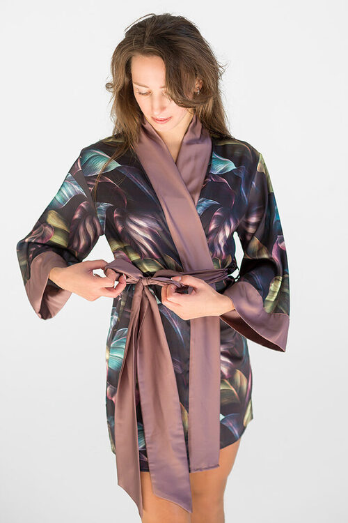 Шелковый халатик Armani