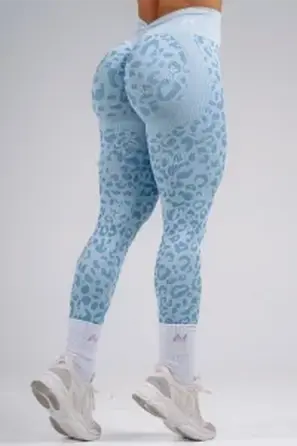 Компрессионные легинсы Nebbia Push-Up с леопардовым принтом PRIMAL Blue Leopard 849