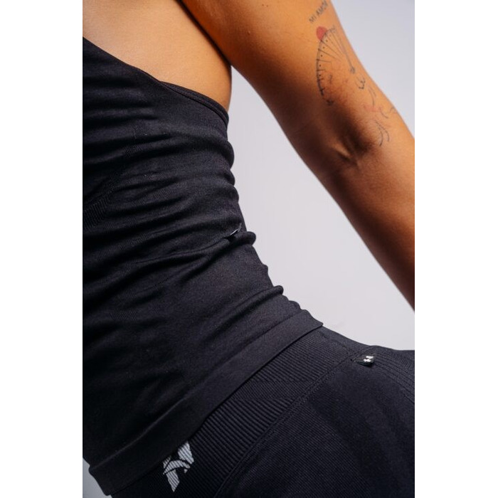 Майка Nebbia Halter Top with Built-in Bra PRIMAL Black 863