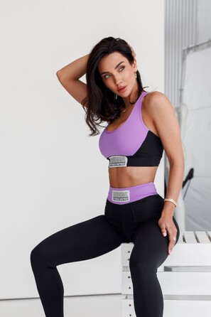 Топ High-Impact Padded Sports Bra SIGNATURE Lila 472 Lilac