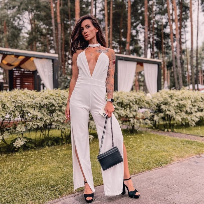 КОМБИНЕЗОН OVERALL White And Silver Leg Cuts 21359