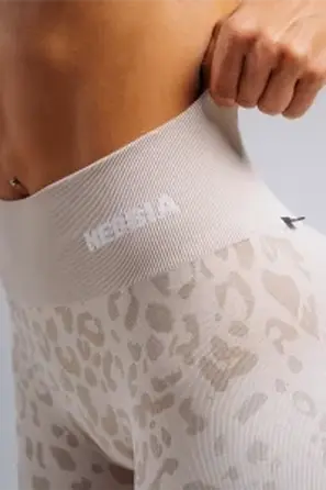 Легінси Nebbia Push-Up Compression Leopard Leggings PRIMAL Cream Leopard 849
