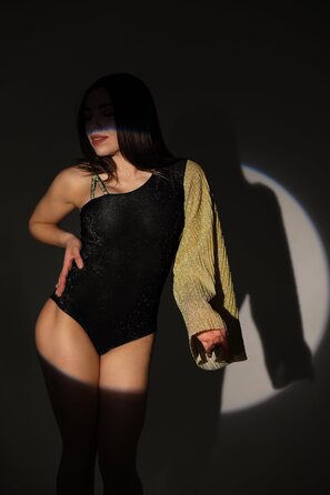Сяючий Боді Plisse - З Одним Рукавом Для Pole Dance Та Сцени - золотий