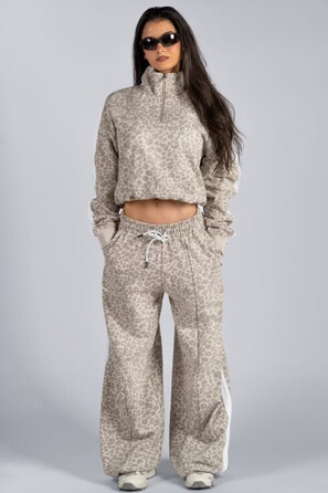 Штани Nebbia Baggy Leopard Sweatpants PRIMAL Cream Leopard 865