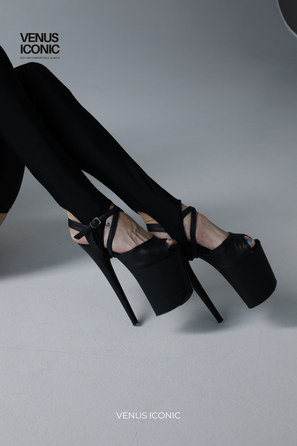 Панчохи Venus Iconic Набори еластичні для танців з поясом