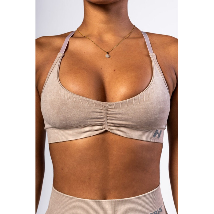 Топ Nebbia Medium-Support Sports Bra TOTALLY SEAMLESS Cream 305