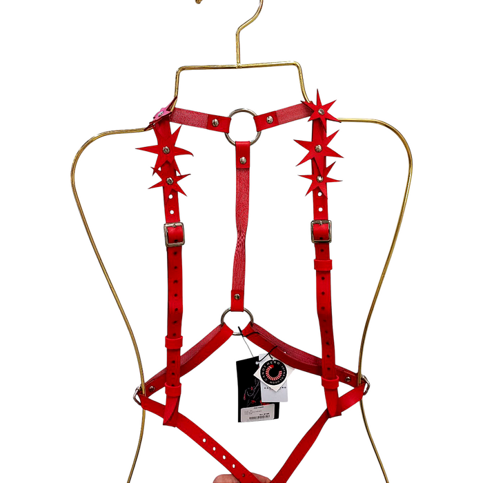 Портупея Candy Hero Star з декоративними елементами у вигляді зірочок, екошкіра, червона