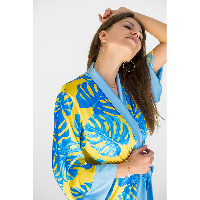 Шовковий халатик Armani