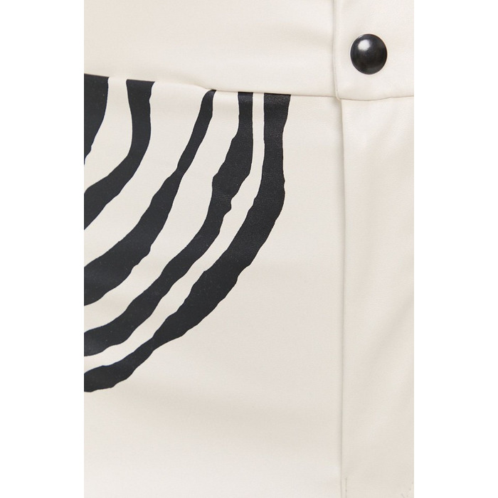 SHORT I AM LABELLAMAFIA 21761