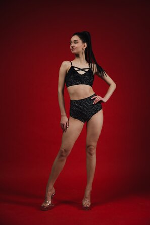 Sparkle Lurex Set — Блискучий Комплект із Велюровим Топом і Шортами для Танців та Сцени - чорний у смуги