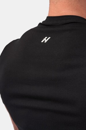 ФУТБОЛКА VERTICAL LOGO NEBBIA T-SHIRT BLACK 293