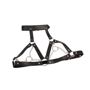Портупея на груди з ланцюжками та декоративними кільцями на соскі Chisa BEHAVE! Luxury Fetish чорна