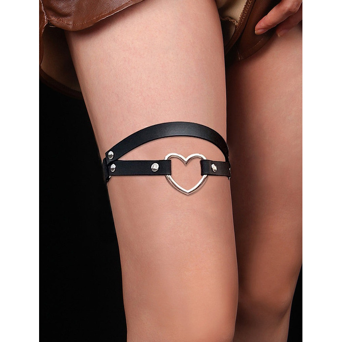 Гартер на ногу Star Night с заклепками и декором в виде сердца (без коробки)